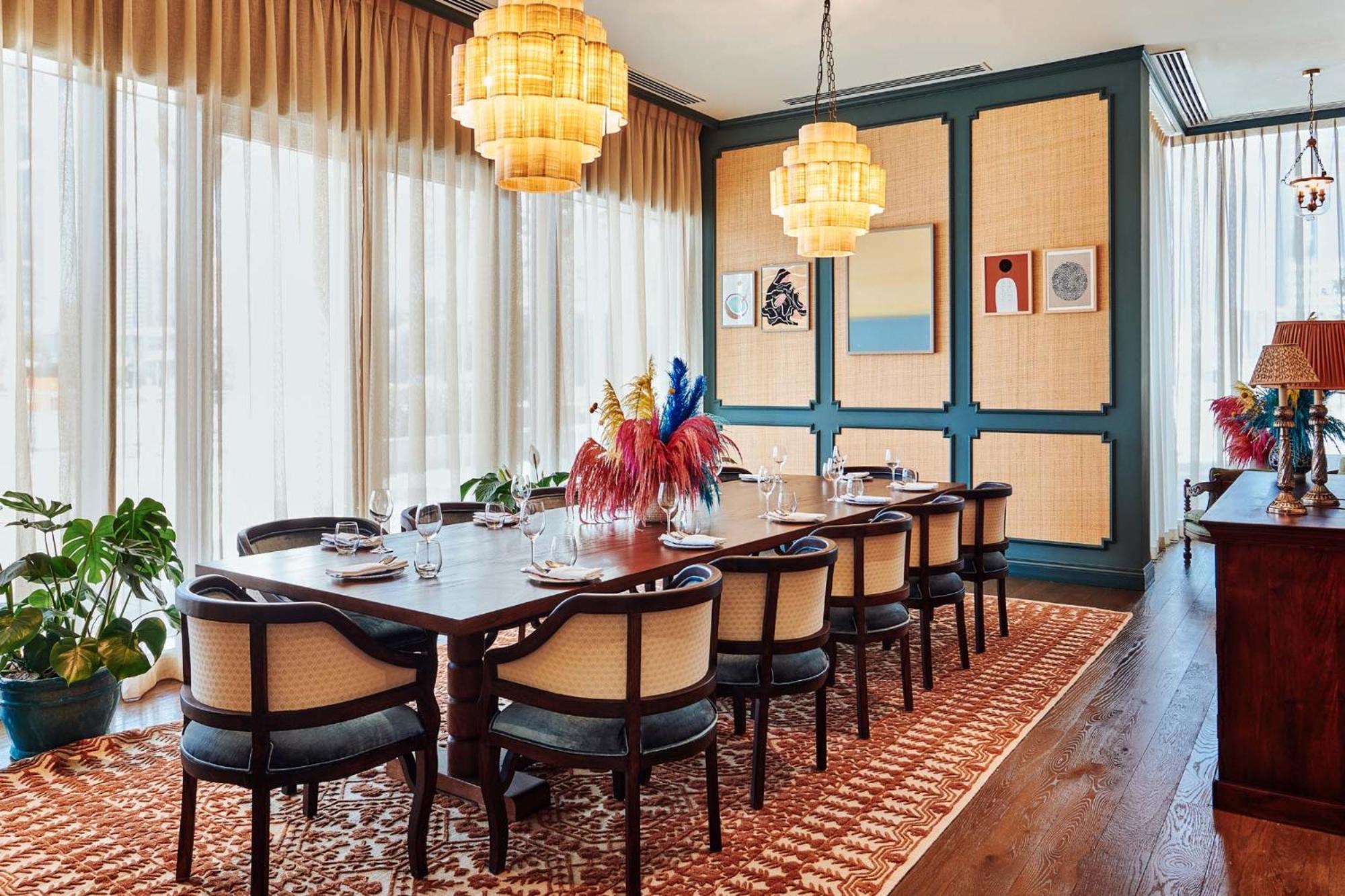 25Hours Hotel Dubai One Central Dış mekan fotoğraf The dining room at the 1930s house