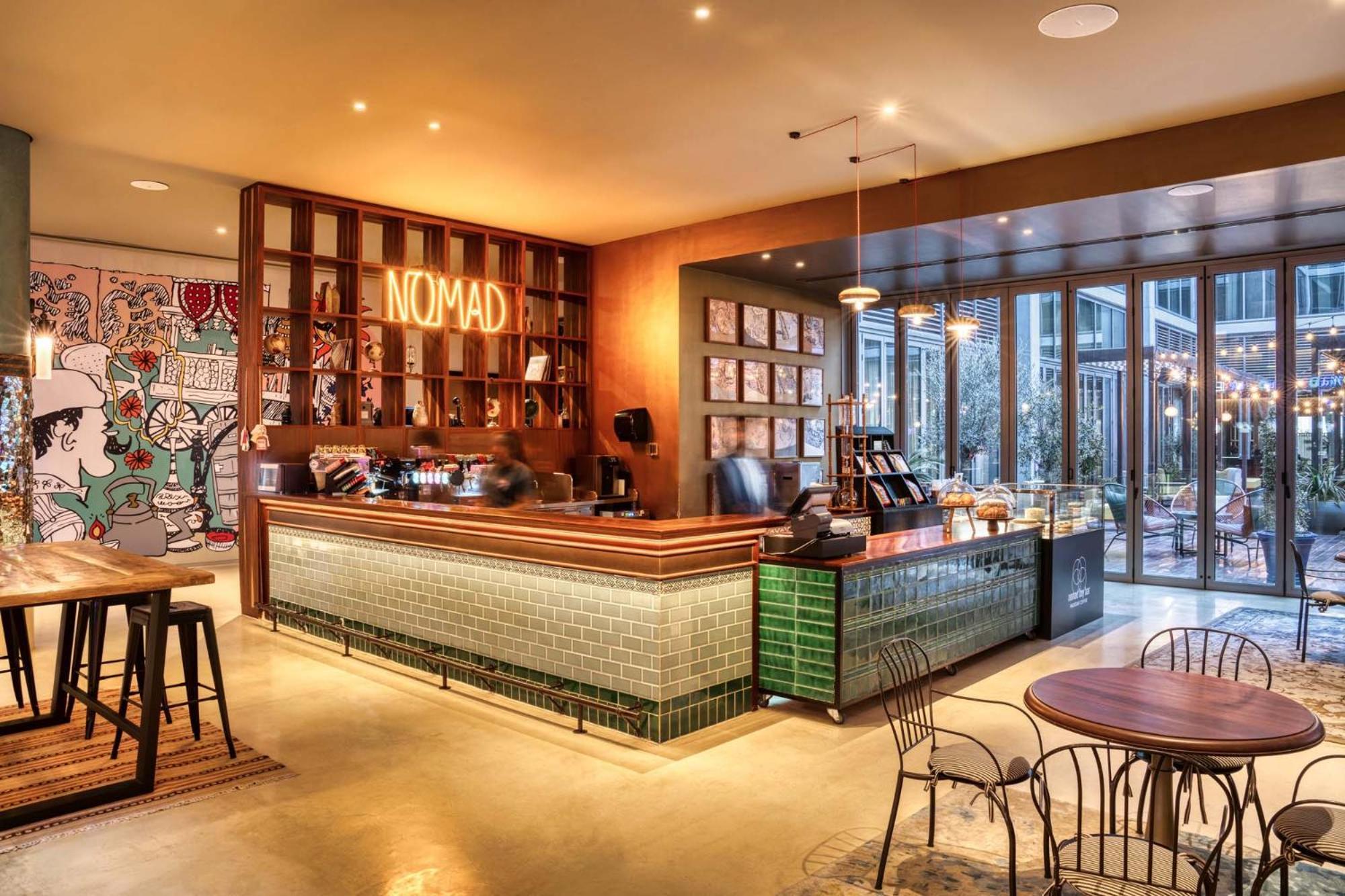 25Hours Hotel Dubai One Central Dış mekan fotoğraf The Nomad Bar