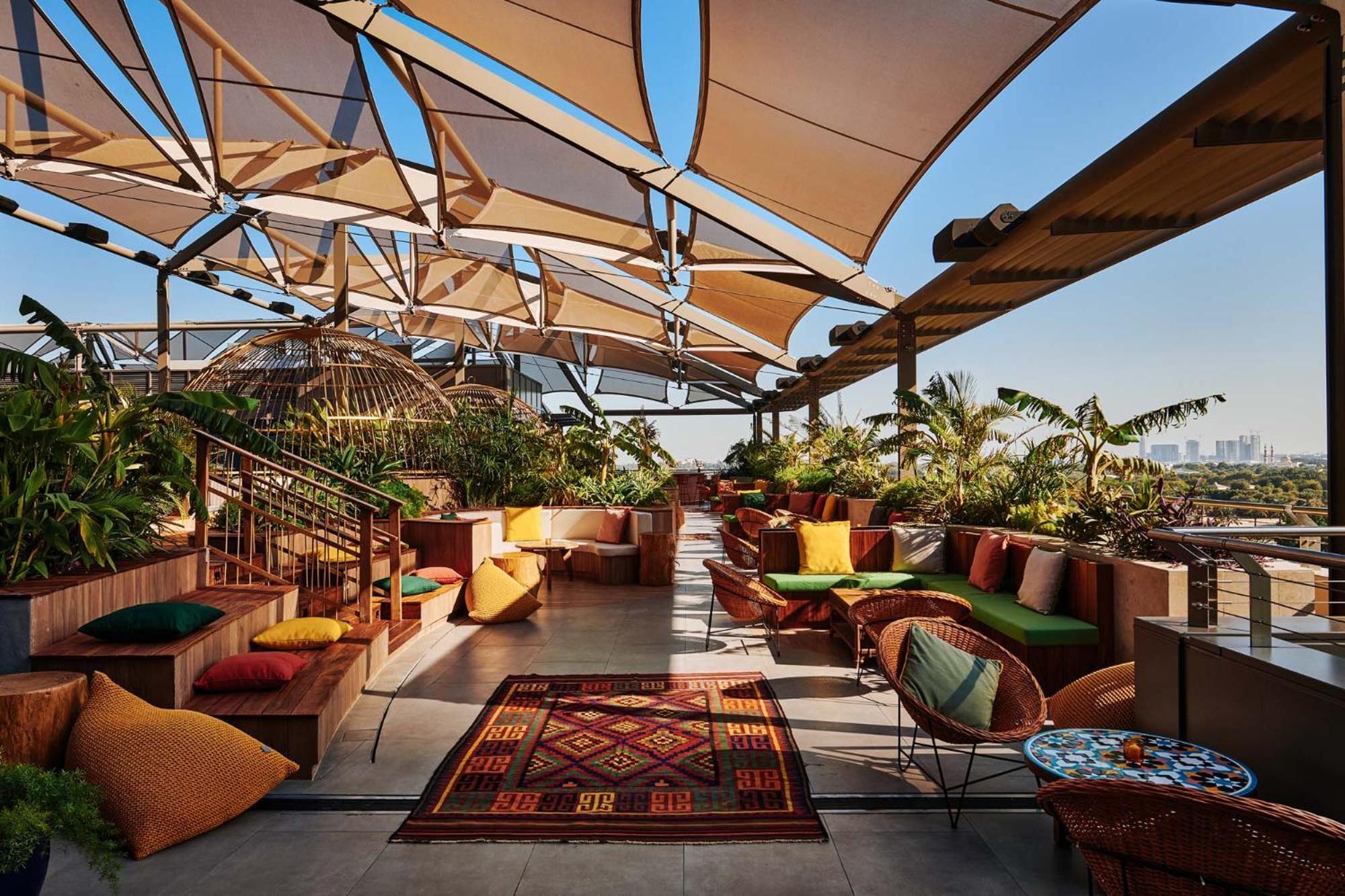 25Hours Hotel Dubai One Central Dış mekan fotoğraf The Deck